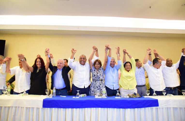 Alta dirigencia del PRM en SDO ratifican el apoyo a José Andujar